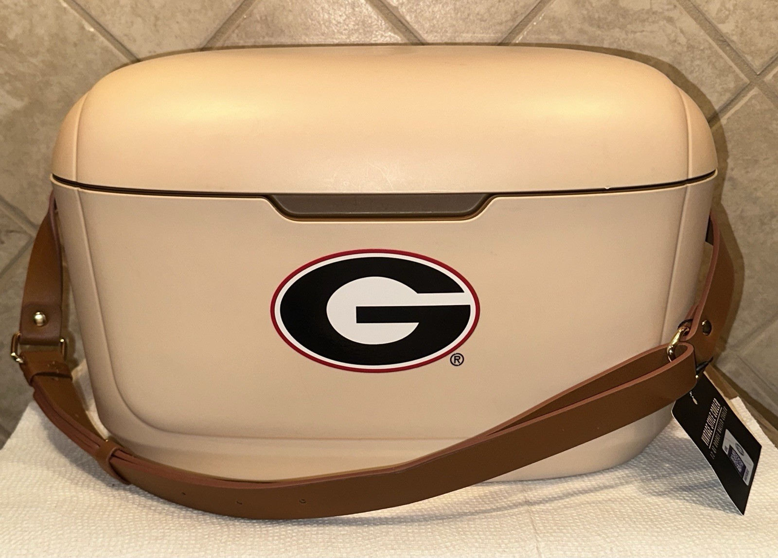 New The Memory Company Licensed NCAA Georgia Bulldogs 12 qt Vintage Style Cooler