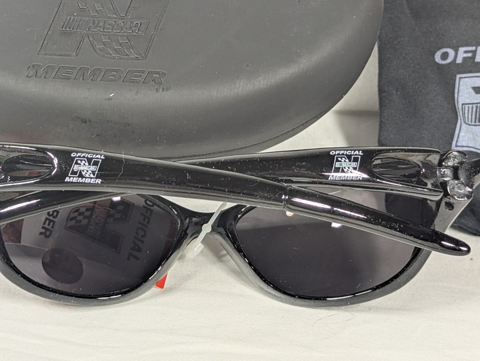 NASCAR Sunglasses Max UV Protection w/ Case & Bag Official Licensed Vintage NOTE