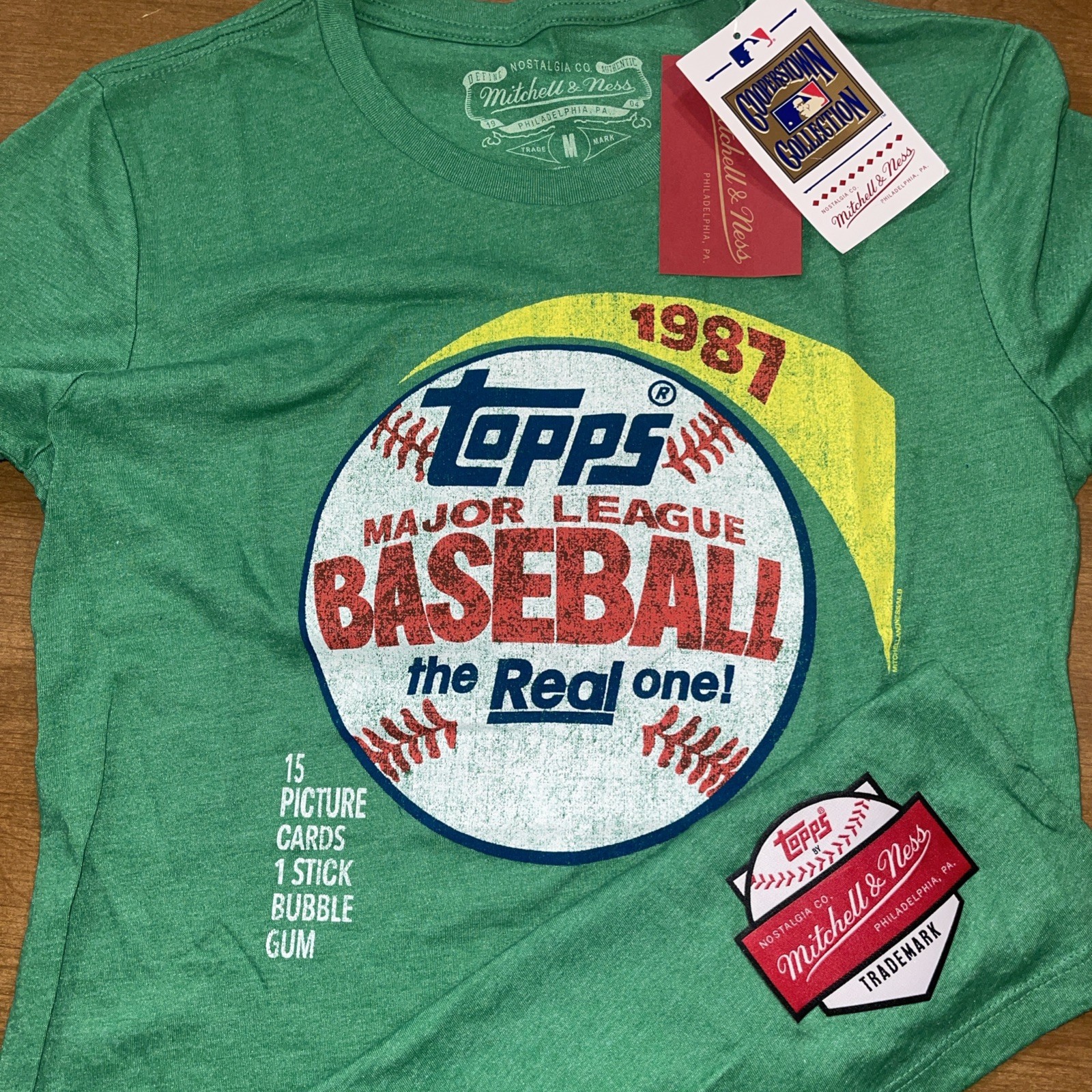 Mitchell & Ness Tee Shirt Women M 1987 Topps Baseball Wax Wrapper Collab