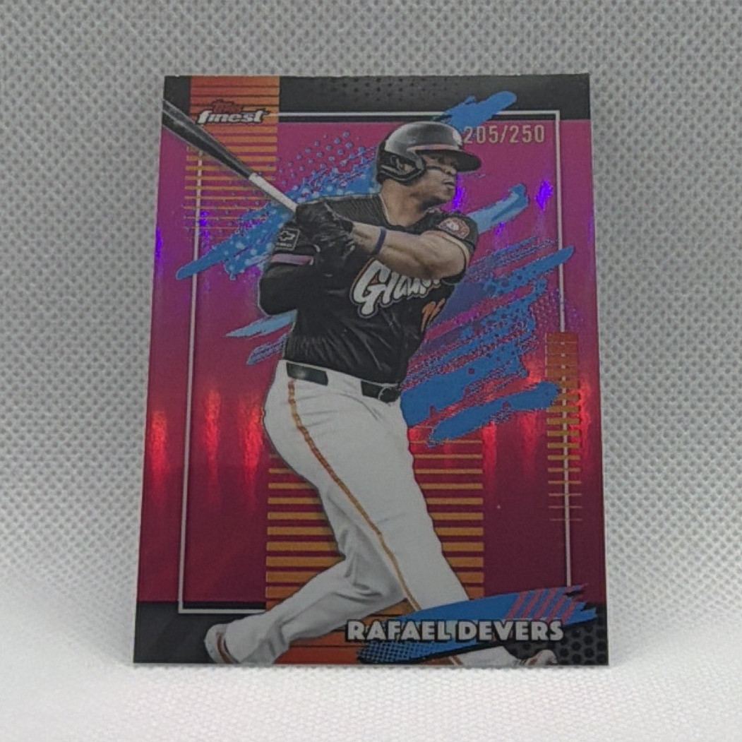 Topps Finest Major League Performance Rafael Devers Giants #118 205/250 (2025)