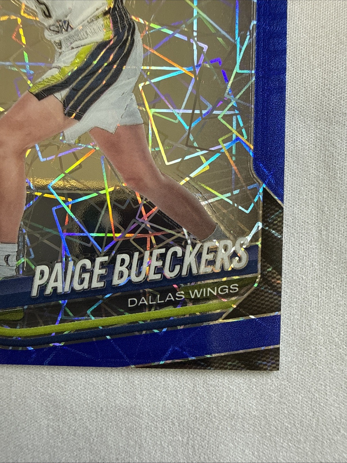 2025 WNBA Prizm Paige Bueckers RC Blue Velocity NM Dallas Wings Rookie #147