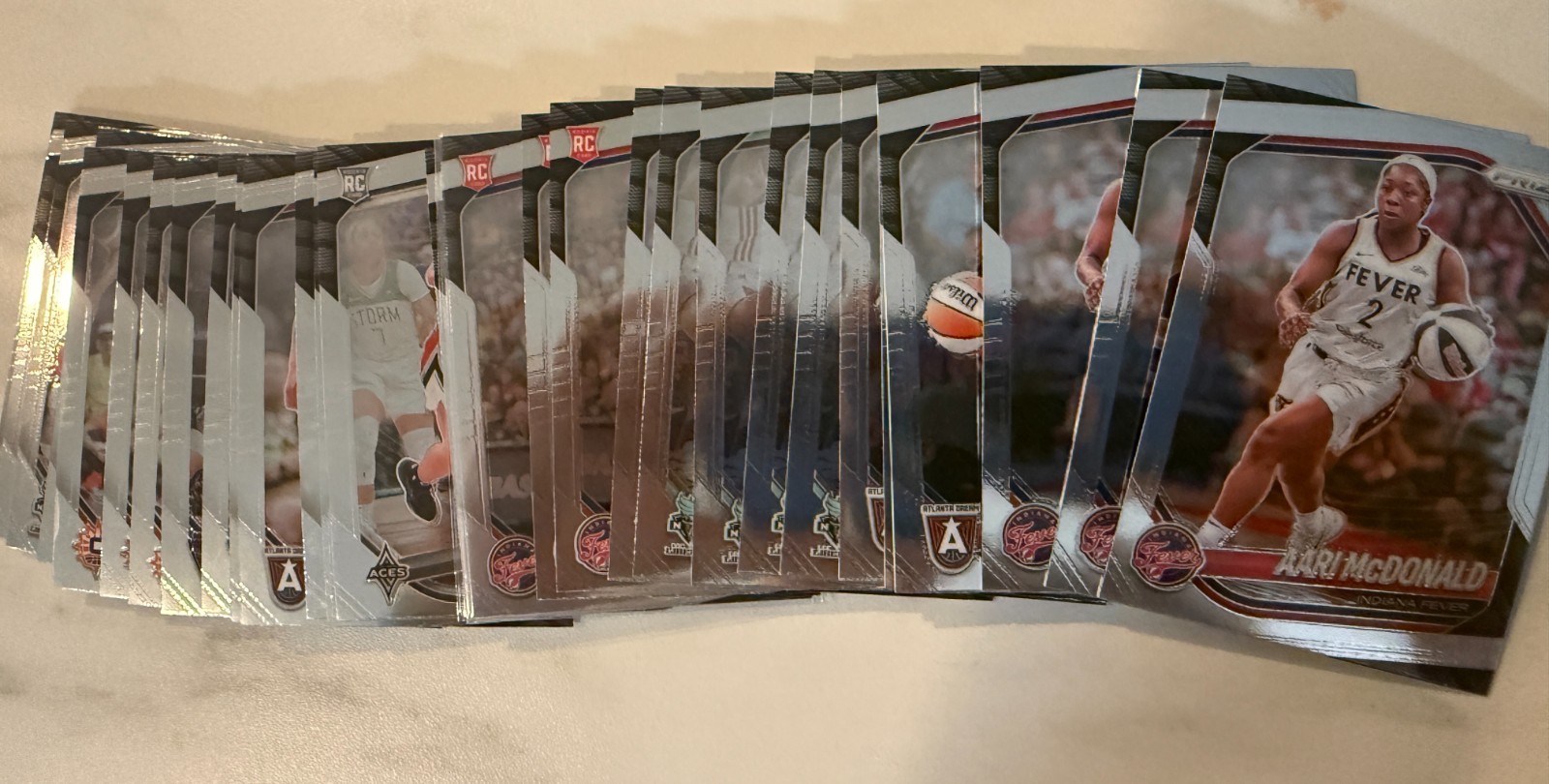 2025 Panini WNBA Base Prizm #1-150- Complete your Set – Stars, RCs