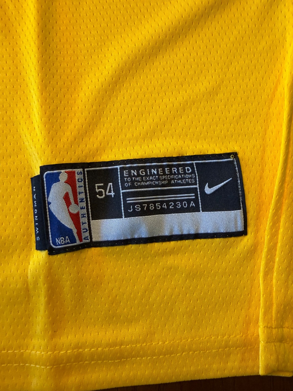 Nike NBA Los Angeles Lakers LeBron James #23 Jersey Size XL (54)