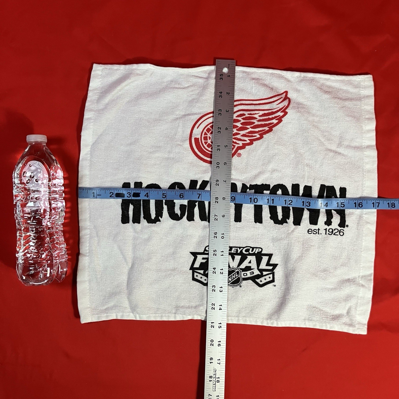 Detroit Red Wings Rally Towel / Stanley Cup Finals 2009 / White