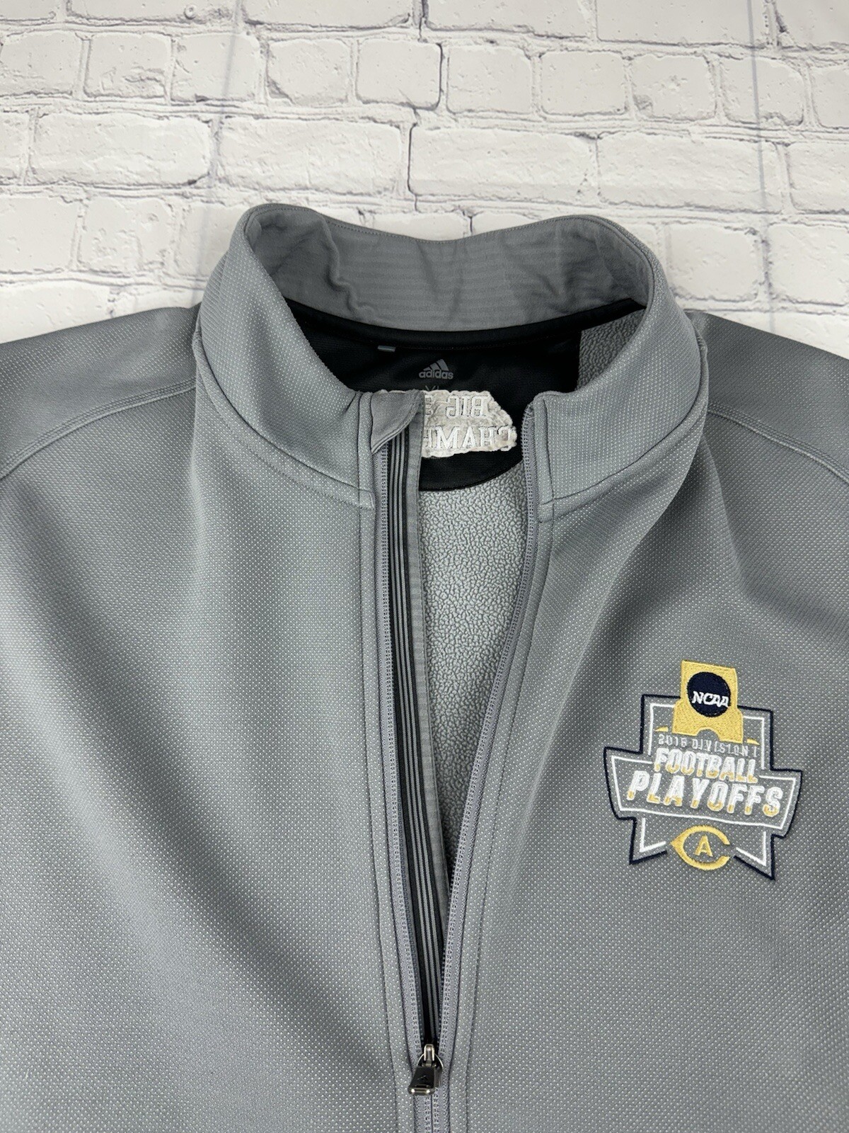 NCAA 2016 Division 1 Football Playoffs UC Davis Aggies Adidas Jacket Men’s XL