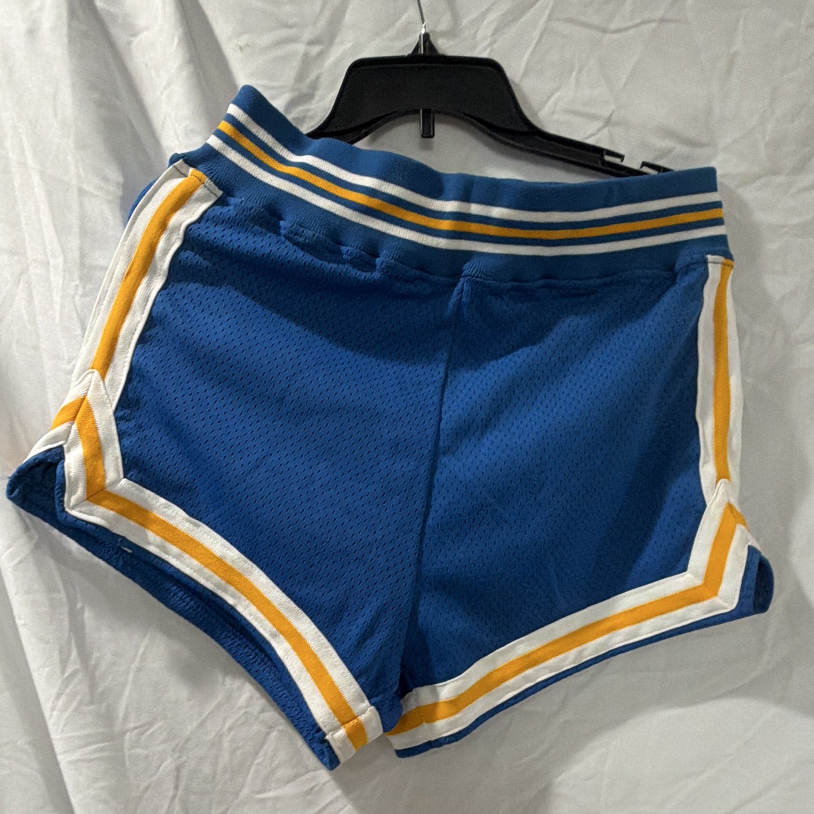 Goodman & Sons UCLA Bruins Martin #15 Basketball Uniform Blue Gold White Size 42