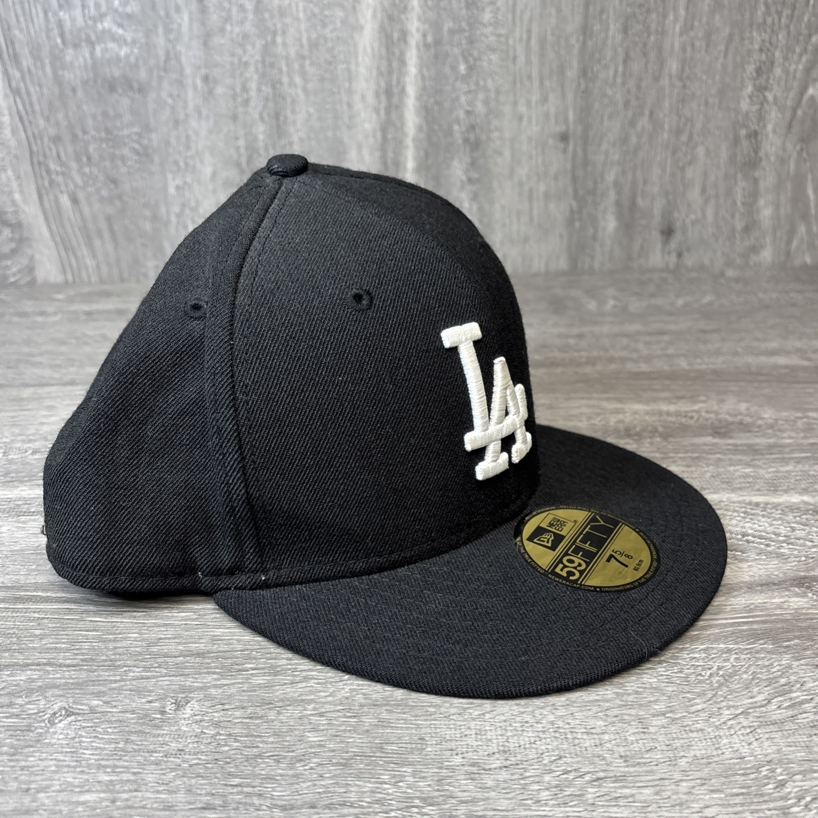 New Era 59Fifty Los Angeles Dodgers Solid Black Fitted Hat Size7 5/8 Used