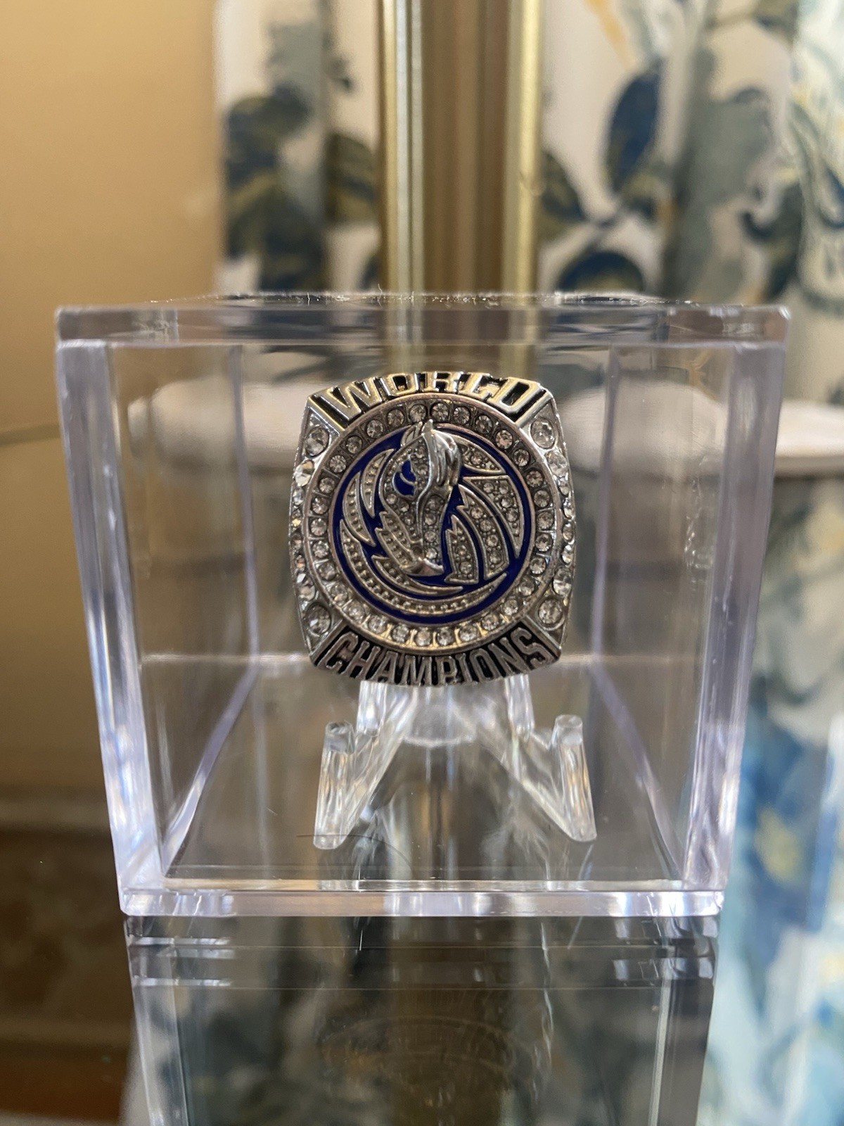 2011 Dallas Mavericks NBA Championship Ring w/Showcase Cube Dirk Nowitzki
