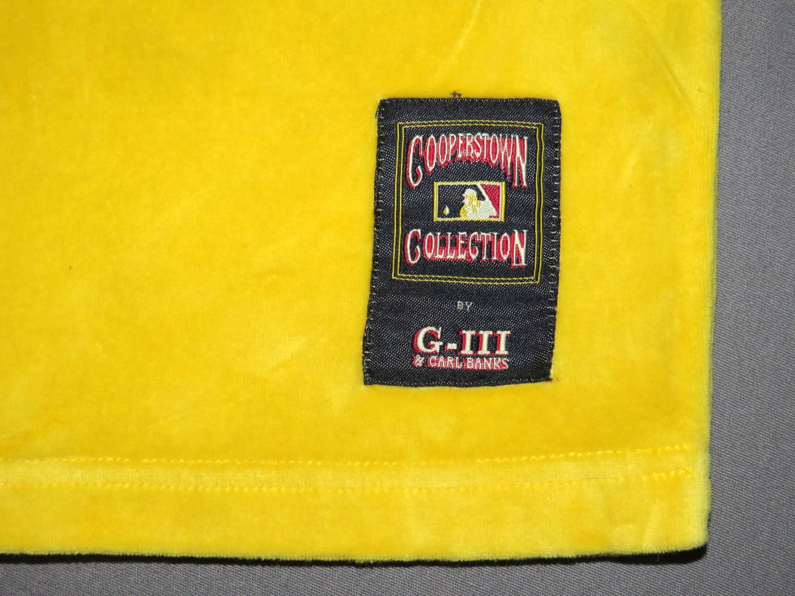 Cooperstown Collection Oakland A’s Athletics Carl Banks Velour Jersey Men’s XXL