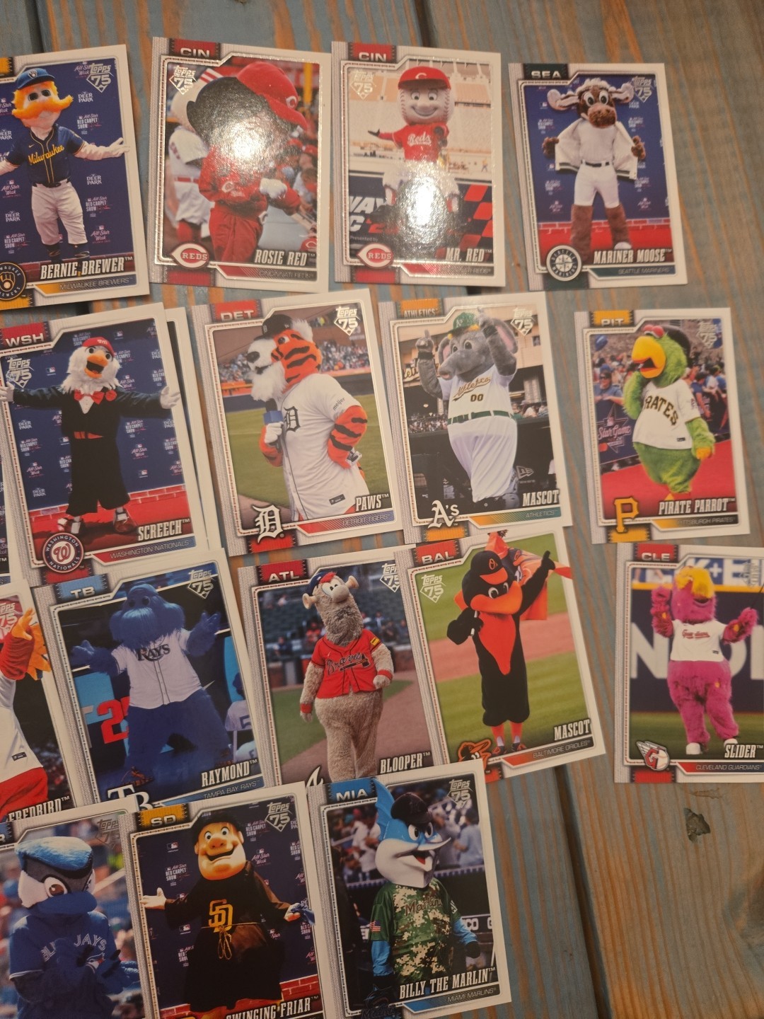 2026 TOPPS CELEBRATION MLB – Mascots FULL INSERT SET 30 Card Lot #M-1 -30