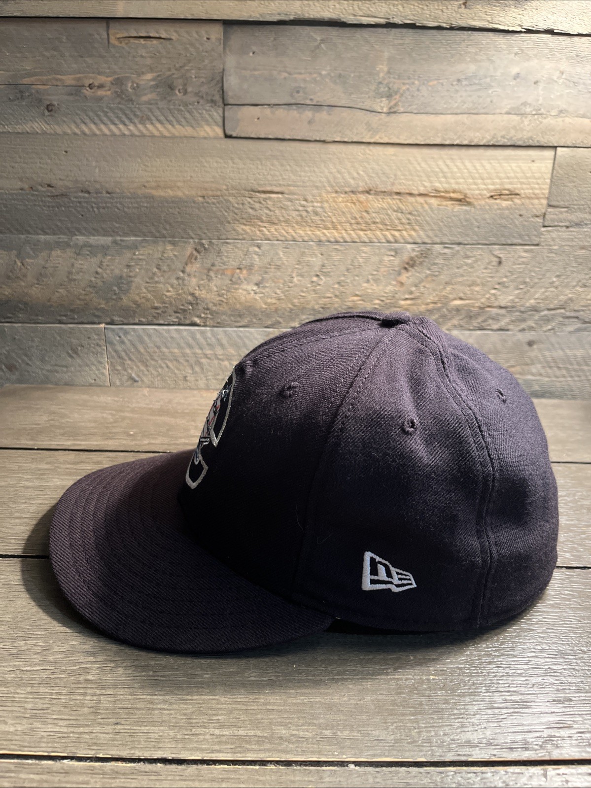 New Era 5950 Columbus Clippers Hat Cap Fitted Size 7 1/2 100% Wool Made In USA