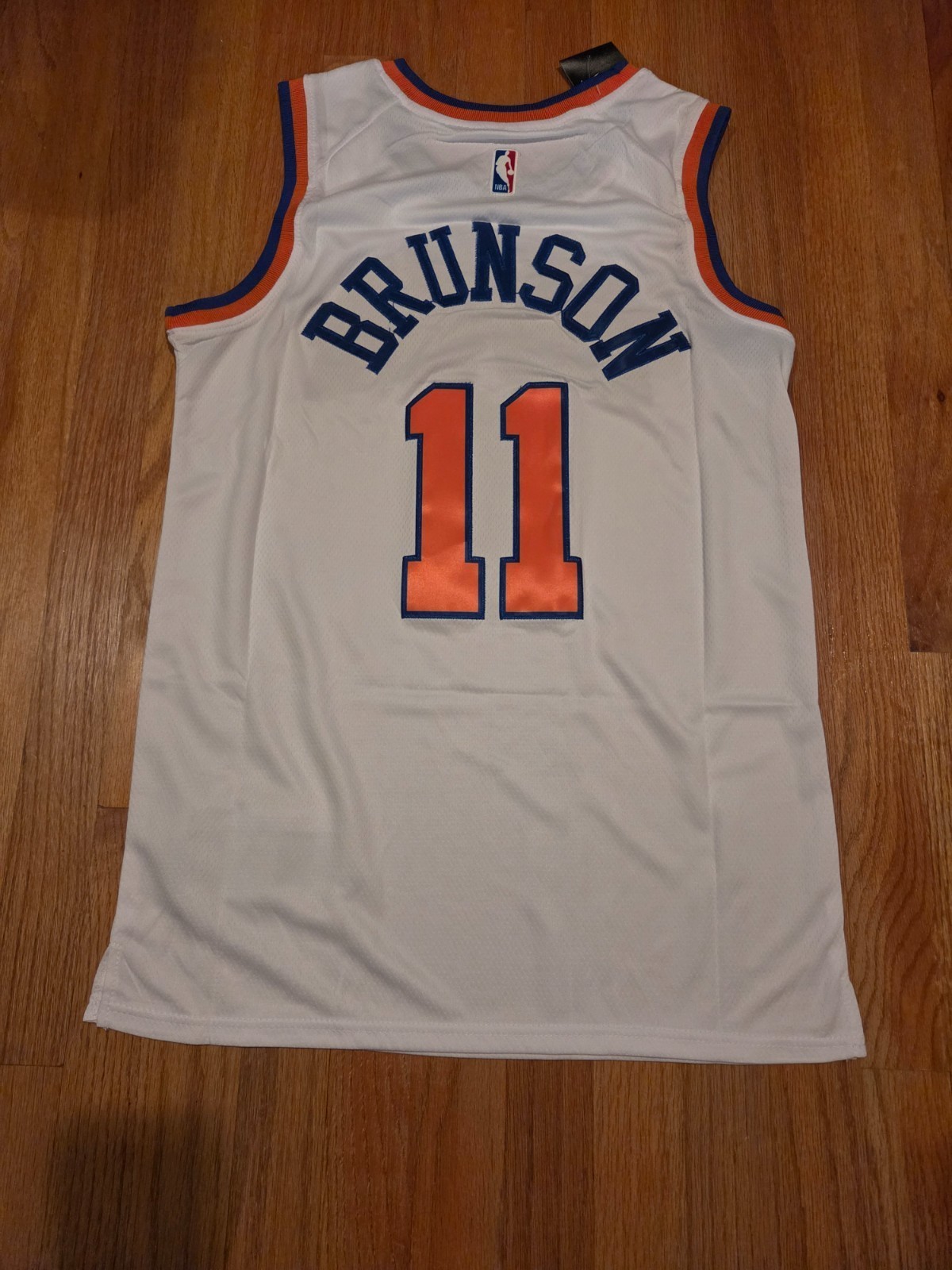 kid’s size regular fit NYK #11 jalen brunson S-XL white stitched NWT