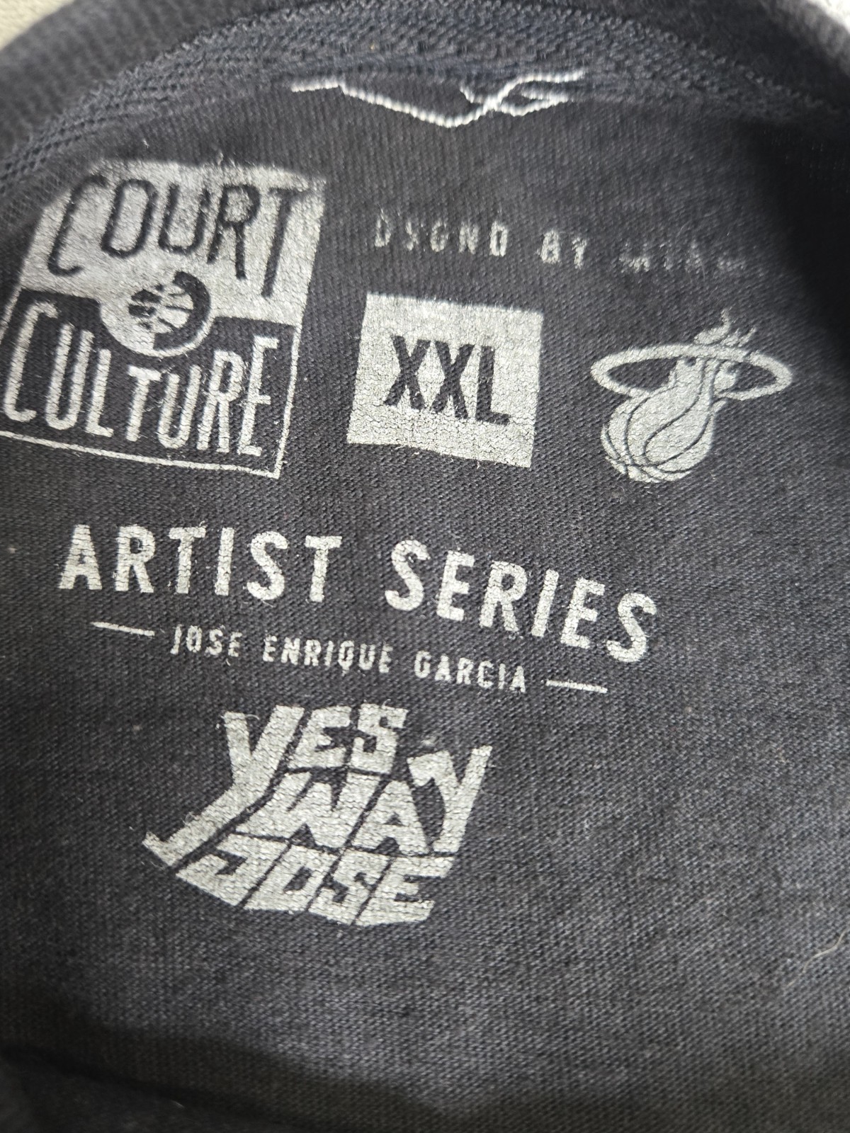 Mens NBA Miami Heat Court Culture Artist Series Yes Way Jose T Shirt Size 2XL
