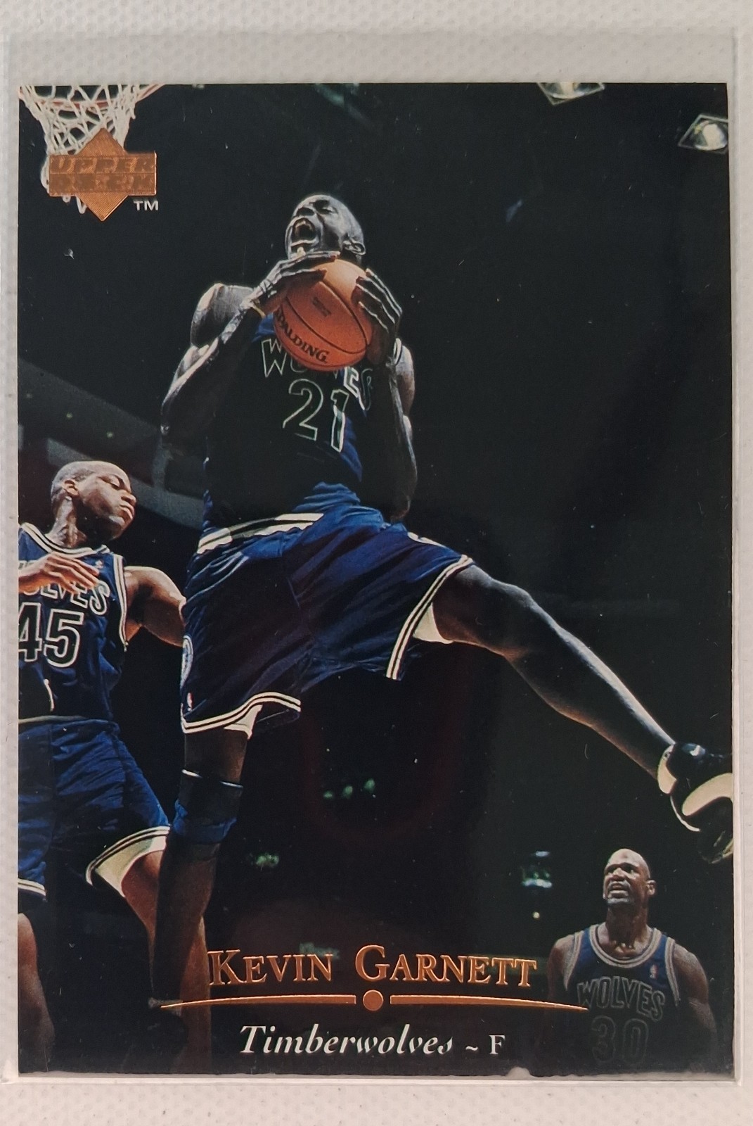 1995-96 Upper Deck – Kevin Garnett #273 (RC)