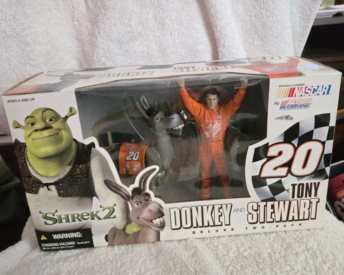 Donkey and Tony Stewart Shrek 2 NASCAR Limited Edition figures Action McFarlane