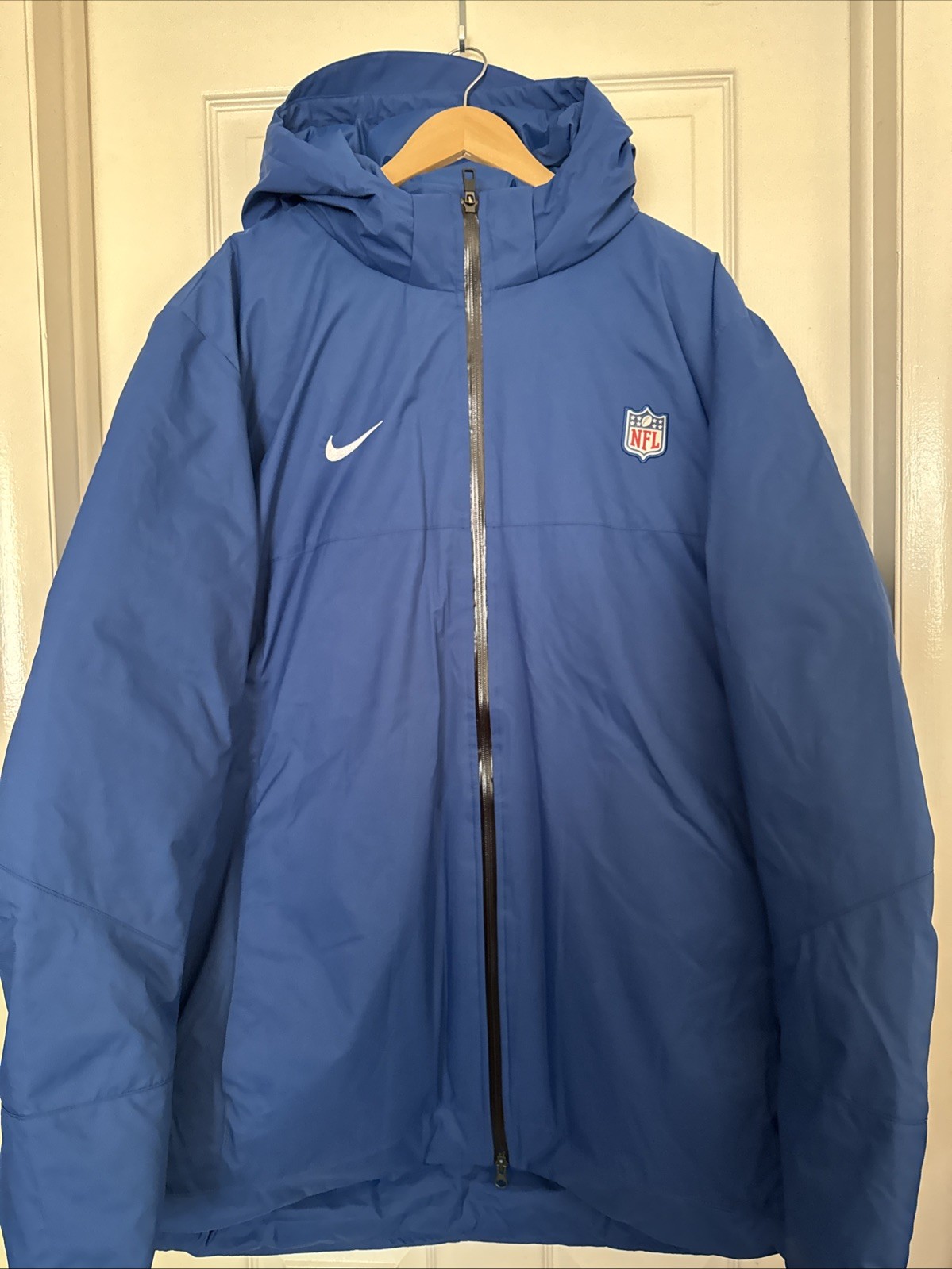 Nike NFL Shield Mens XL Blue Football Down Hooded Puffer Jacket DC3054-431 NEW