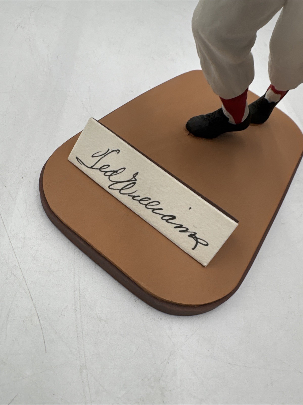 GARTLAN Ted Williams Boston Red Sox HOF Signed Auto Figurine 10 Inch 2034/2654