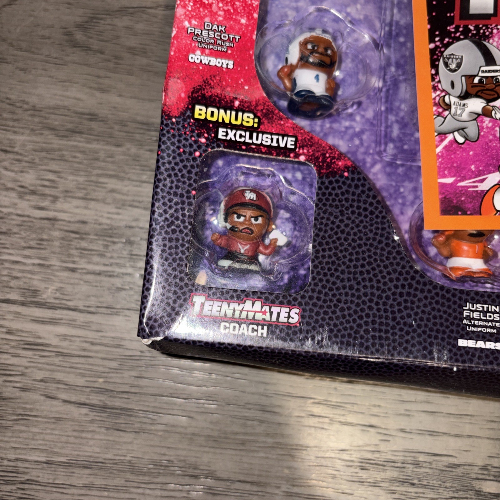 NFL Teenymates Player Figure 2023-24 Collector Set Brand New Sealed Damaged Box