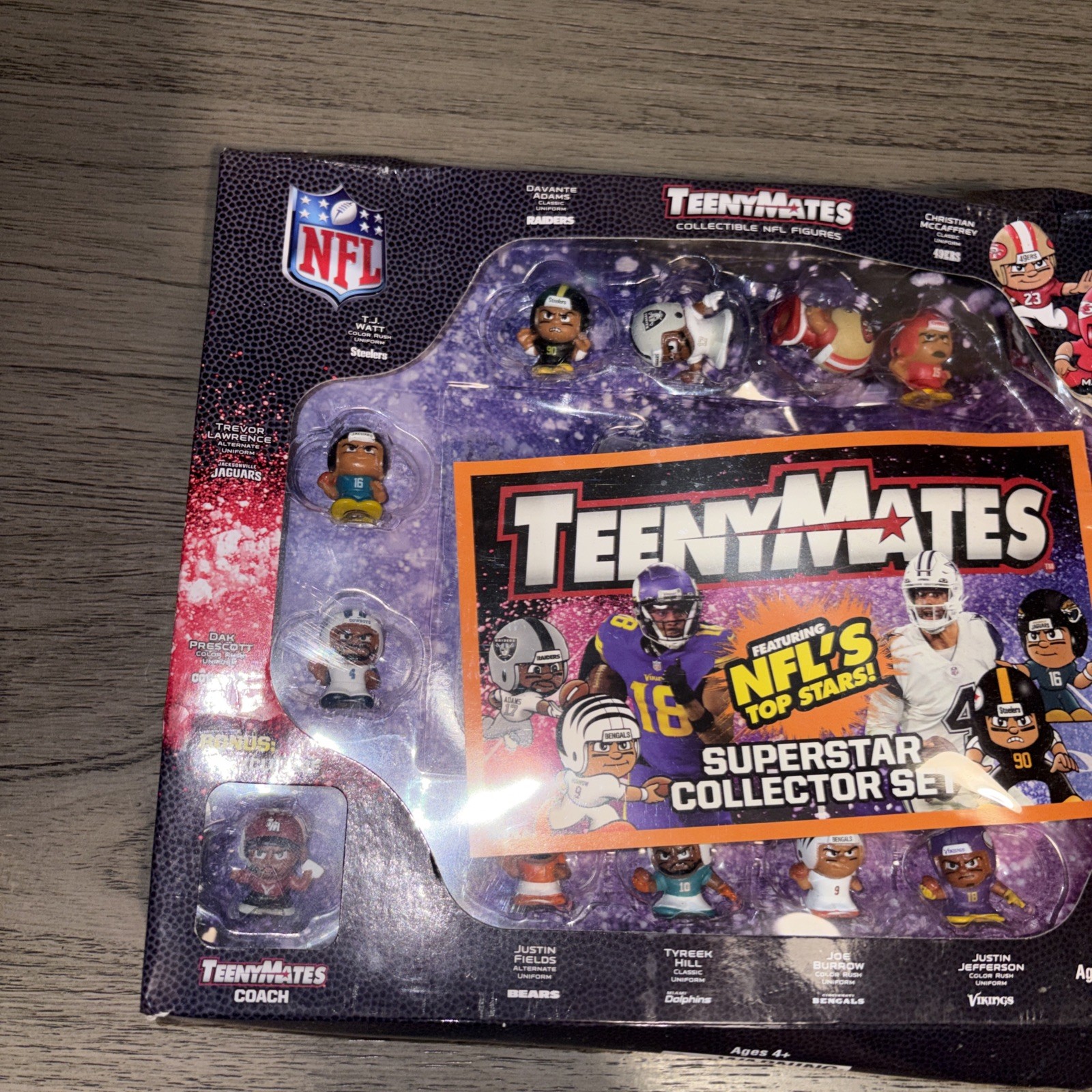 NFL Teenymates Player Figure 2023-24 Collector Set Brand New Sealed Damaged Box