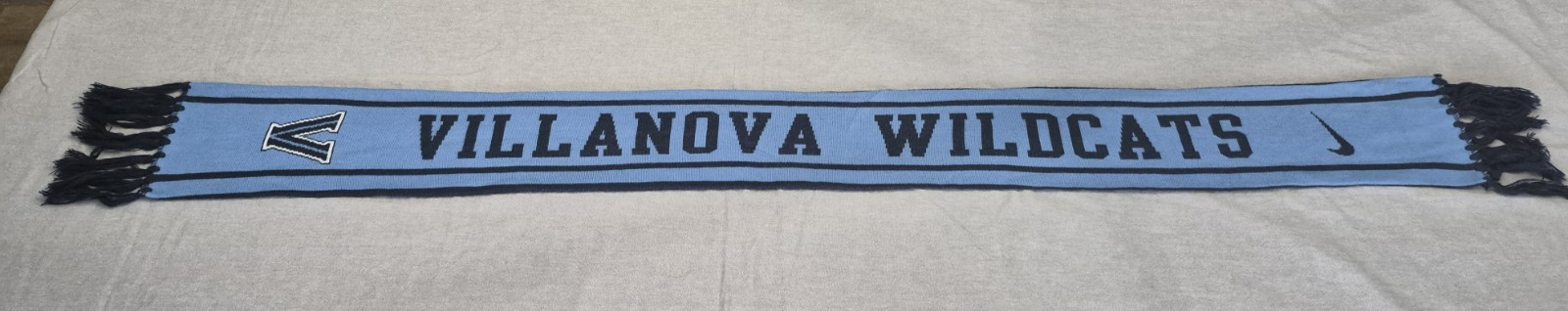 Nike Reversible Villanova Wildcats Scarf Officially Licensed Product NCAA ~ EXC