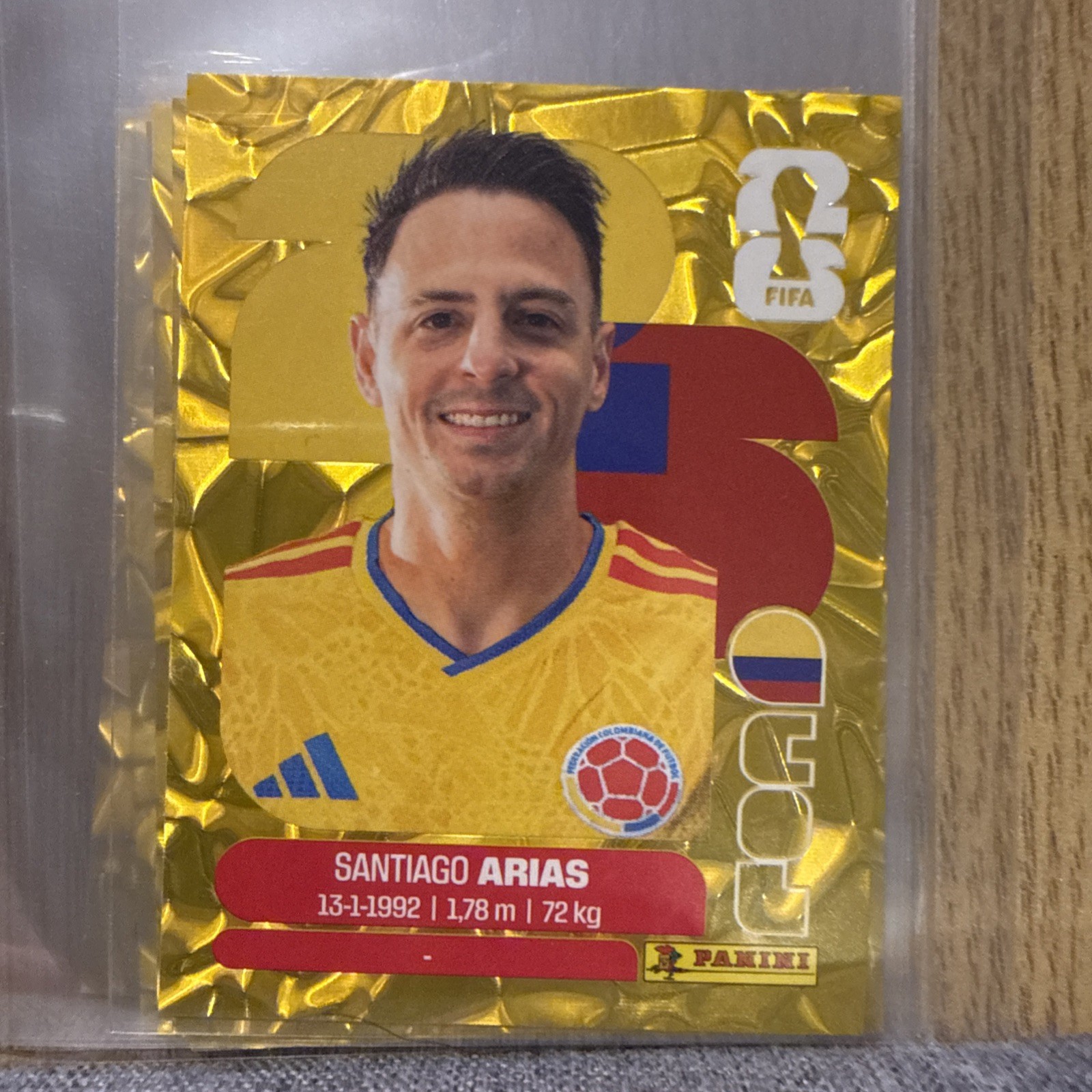 Panini FIFA WC 2026 Stickers-Exclusive Gold Crumple-COL Colombia- Pick Yours