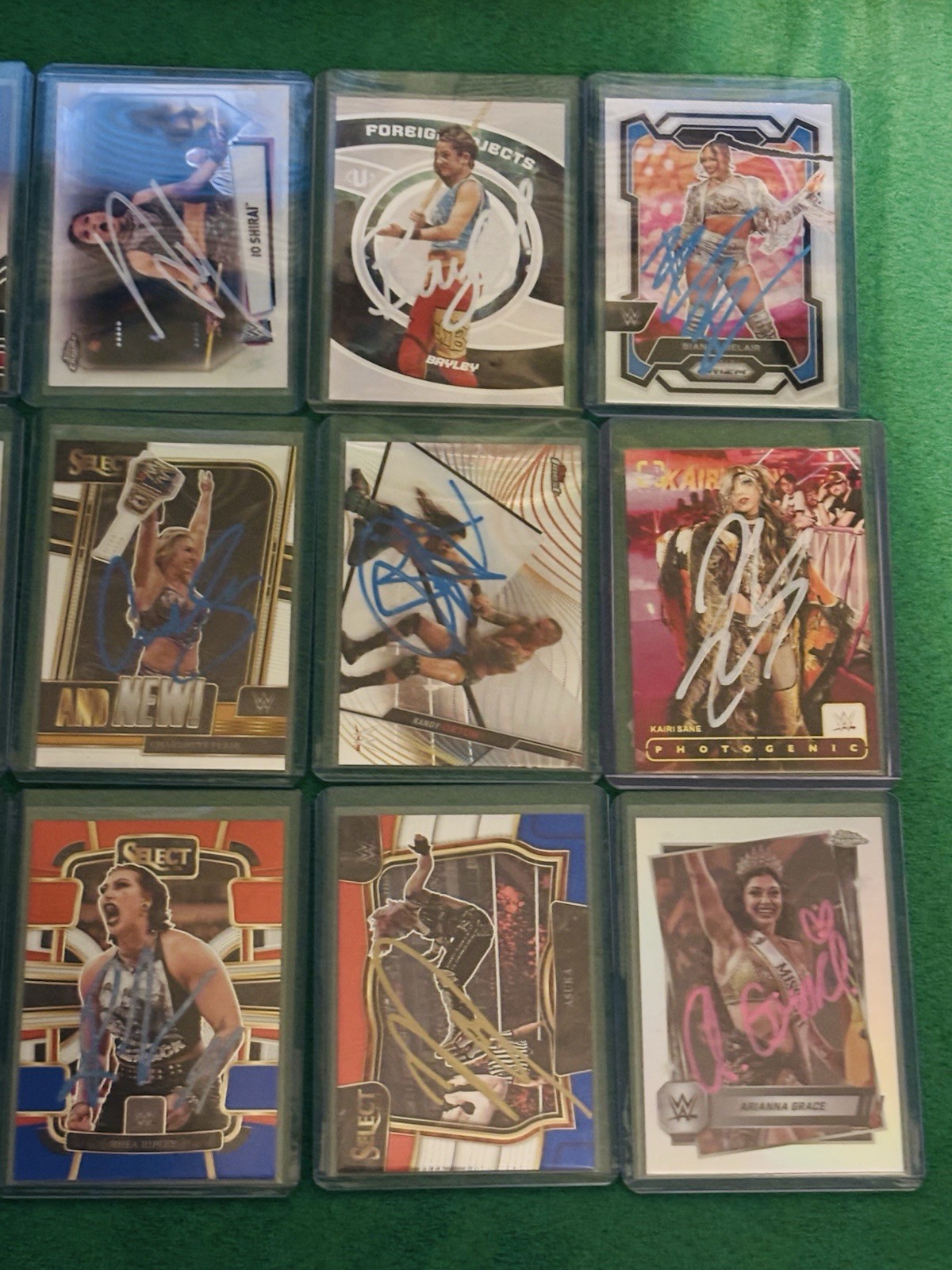 15 Card WWE Auto Lot (In person) Big Names – Rhea, Liv, Orton, Lita, Iyo, Flair