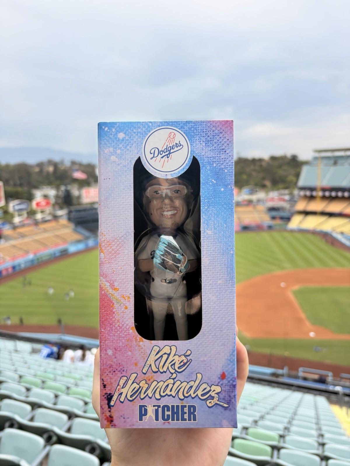 IN HAND 🇵🇷🧢 Kike Hernandez Pitching Dodgers Bobblehead SGA 7/12/26 🧢🇵🇷
