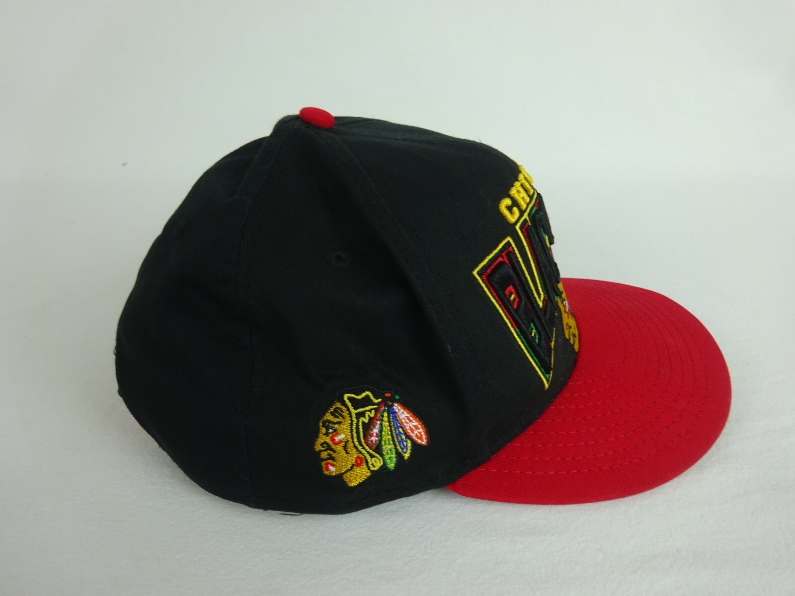 Chicago Blackhawks New Era 9Fifty 2 Tone Black Red Snapback Hat NHL