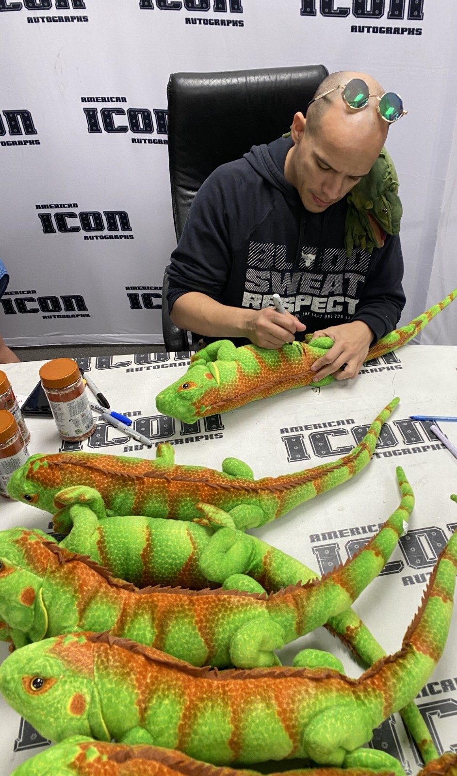 Mr. Iguana Signed 38″ Plush Yezka Stuffed Lizard WWE NXT Lucha Libre AAA Auto’d