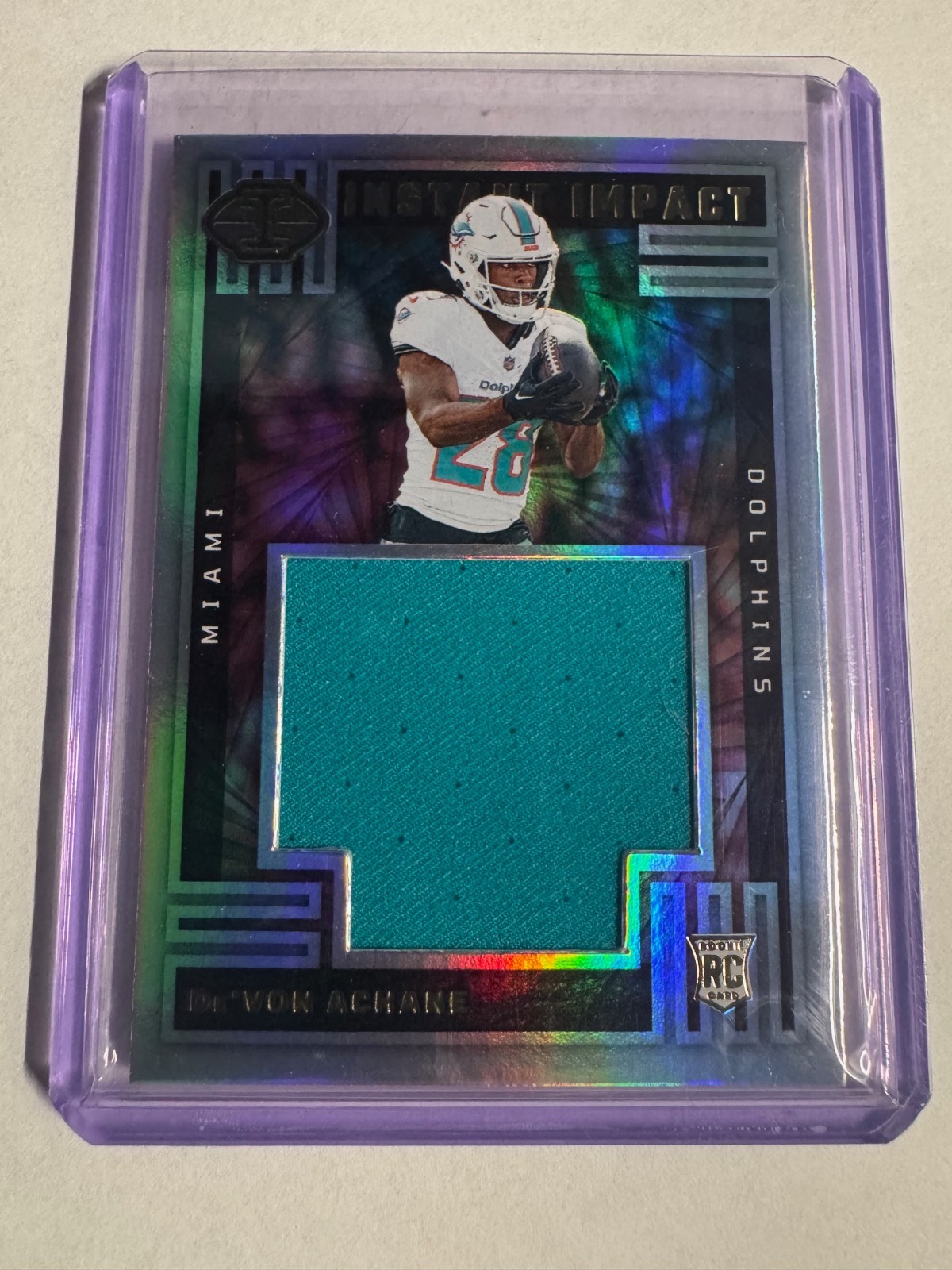 2023 Panini Illusions – Instant Impact De’Von Achane #II-DAE (MEM, RC)