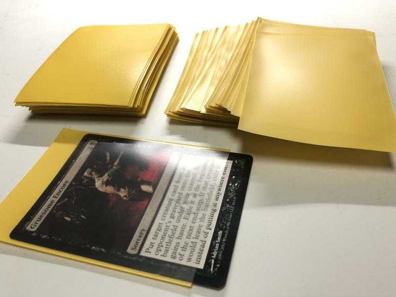 Lenayuyu 300pcs Yellow color Protector Standard MTG Card Sleeves 66x91mm Matte