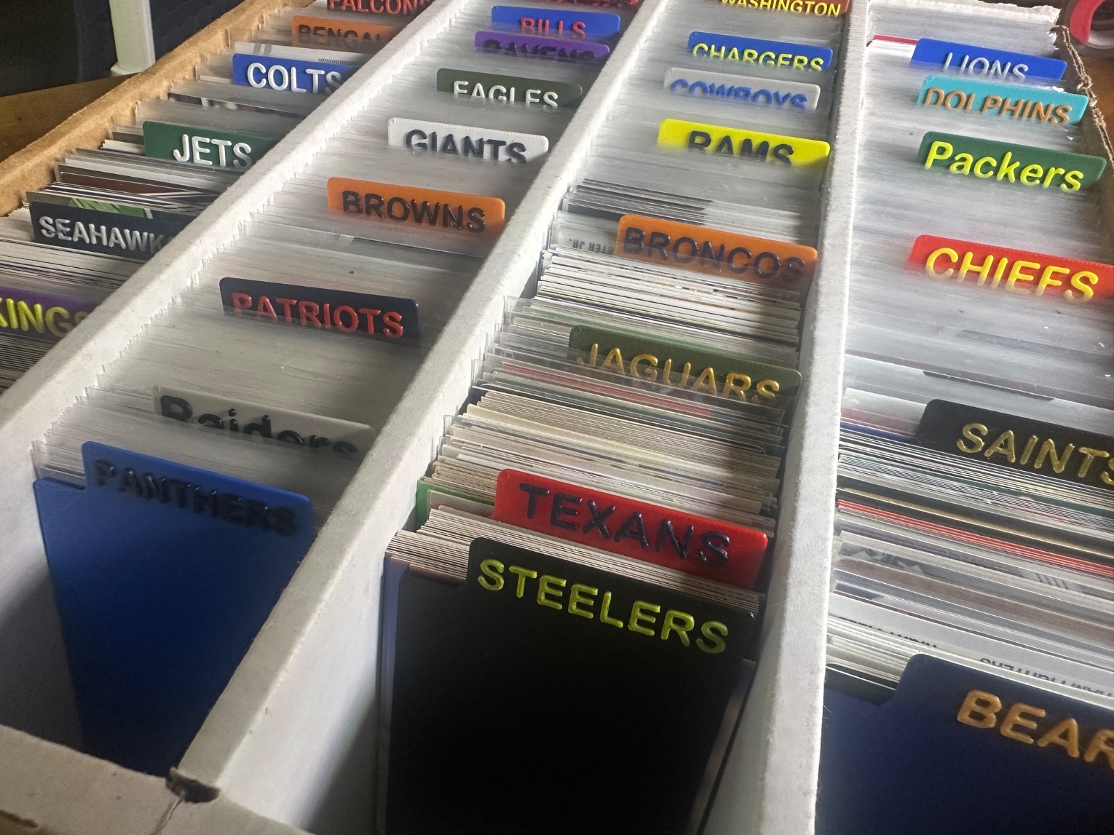 (32) STANDARD NFL Team Sports Card Dividers Football Trading MADE IN USA PLASTIC