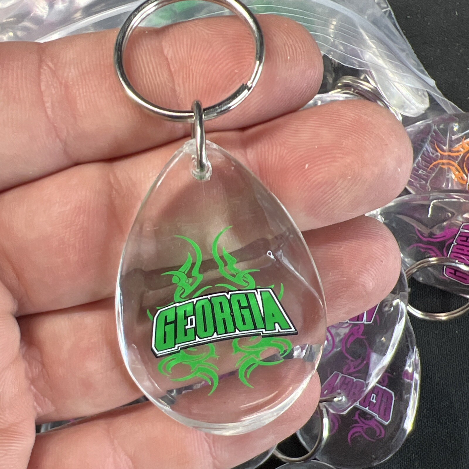 (42 Pc) Wholesale Lot! Vintage GEORGIA Key Chain State Plastic Multicolor