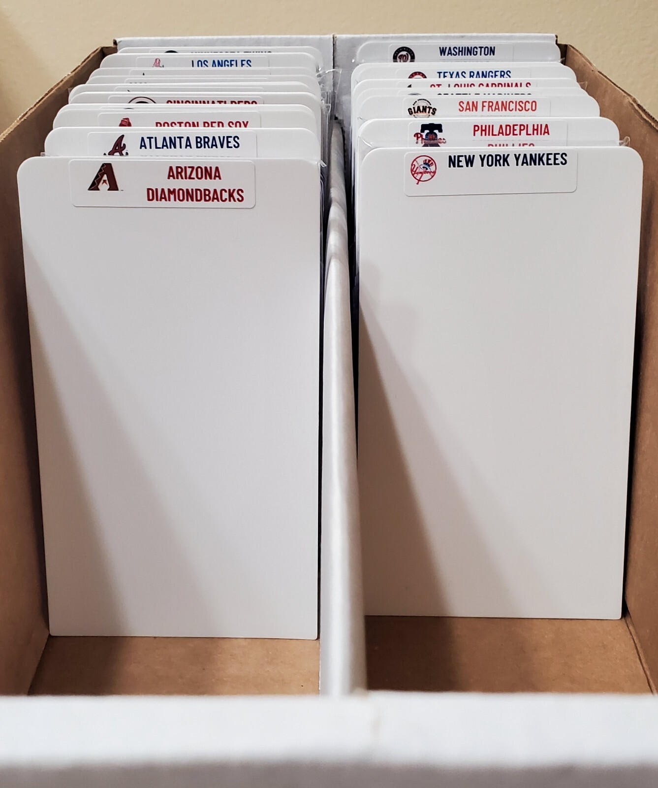 (30) GRADED Slab & Sports Card Dividers with 30 FREE MLB Teams Logos Labels