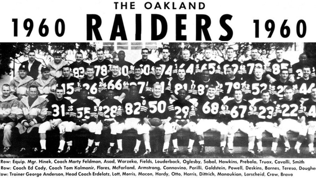 1960 OAKLAND RAIDERS 8X10 TEAM PHOTO FOOTBALL PICTURE NFL EXACTLY AS SHOWN
