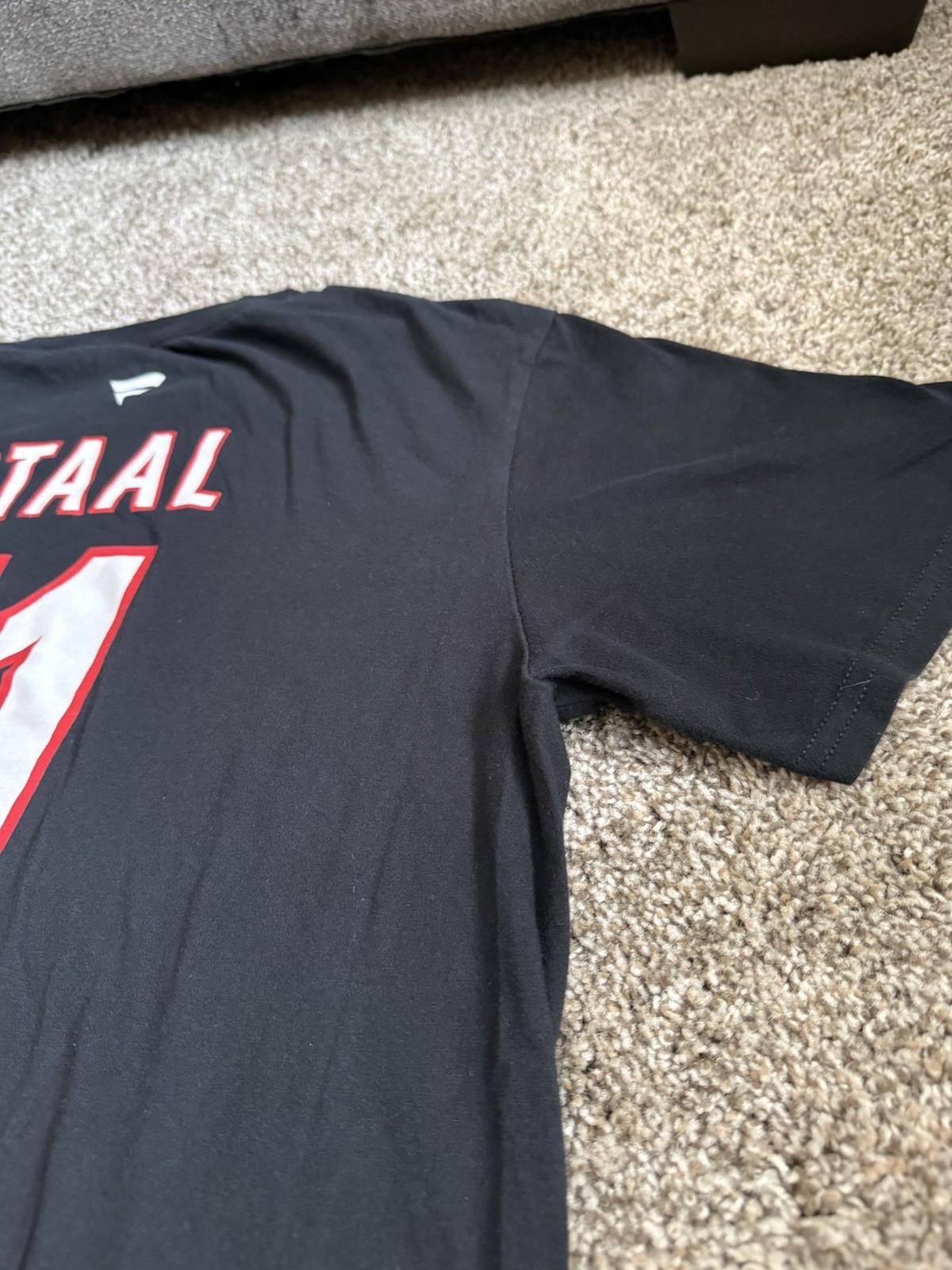 NHL Carolina Hurricanes Jordan Staal #11 T Shirt Fanatics Black Size Large