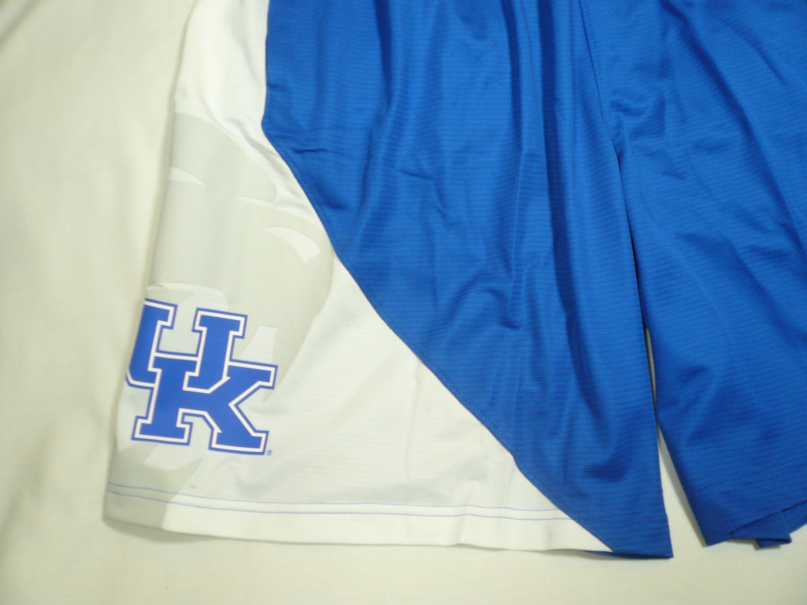 Nike Kentucky Wildcats 2XL BRAND NEW Shorts NWT Basketball UK Cats XXL