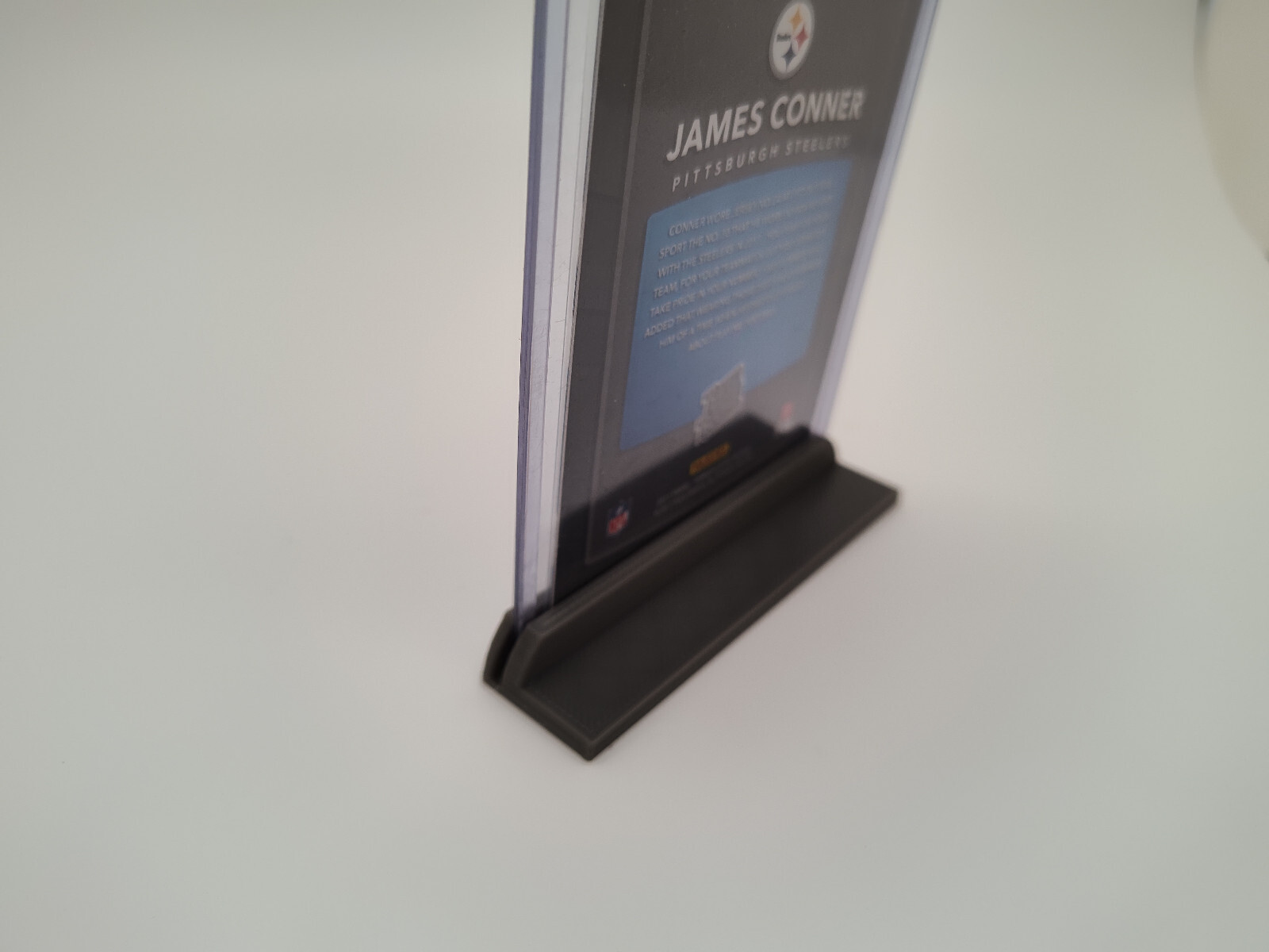 Top Loader Trading Card Display Stand: 5 PACK – SELECT COLOR