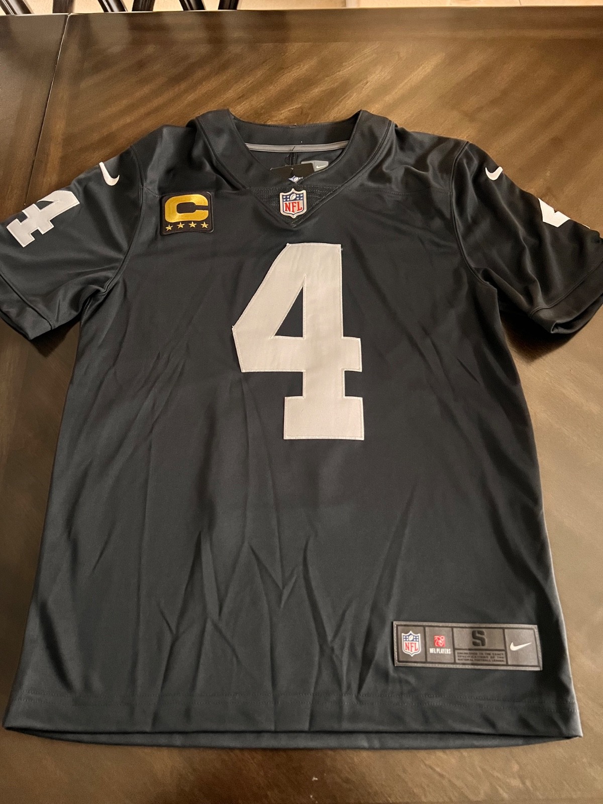 Nike Oakland Raiders Derek Carr Stitched Jersey – Gold Captain Patch