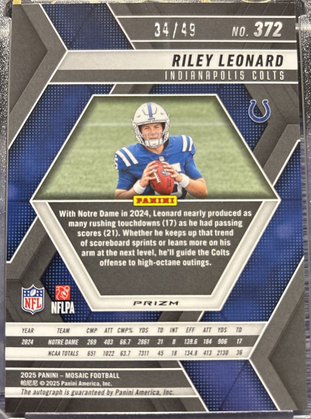 Riley Leonard Rookie Auto 34/49 – 2025 Panini Mosaic Purple Mosaic Prizm
