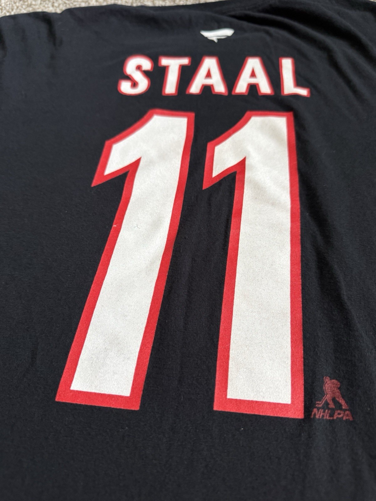 NHL Carolina Hurricanes Jordan Staal #11 T Shirt Fanatics Black Size Large