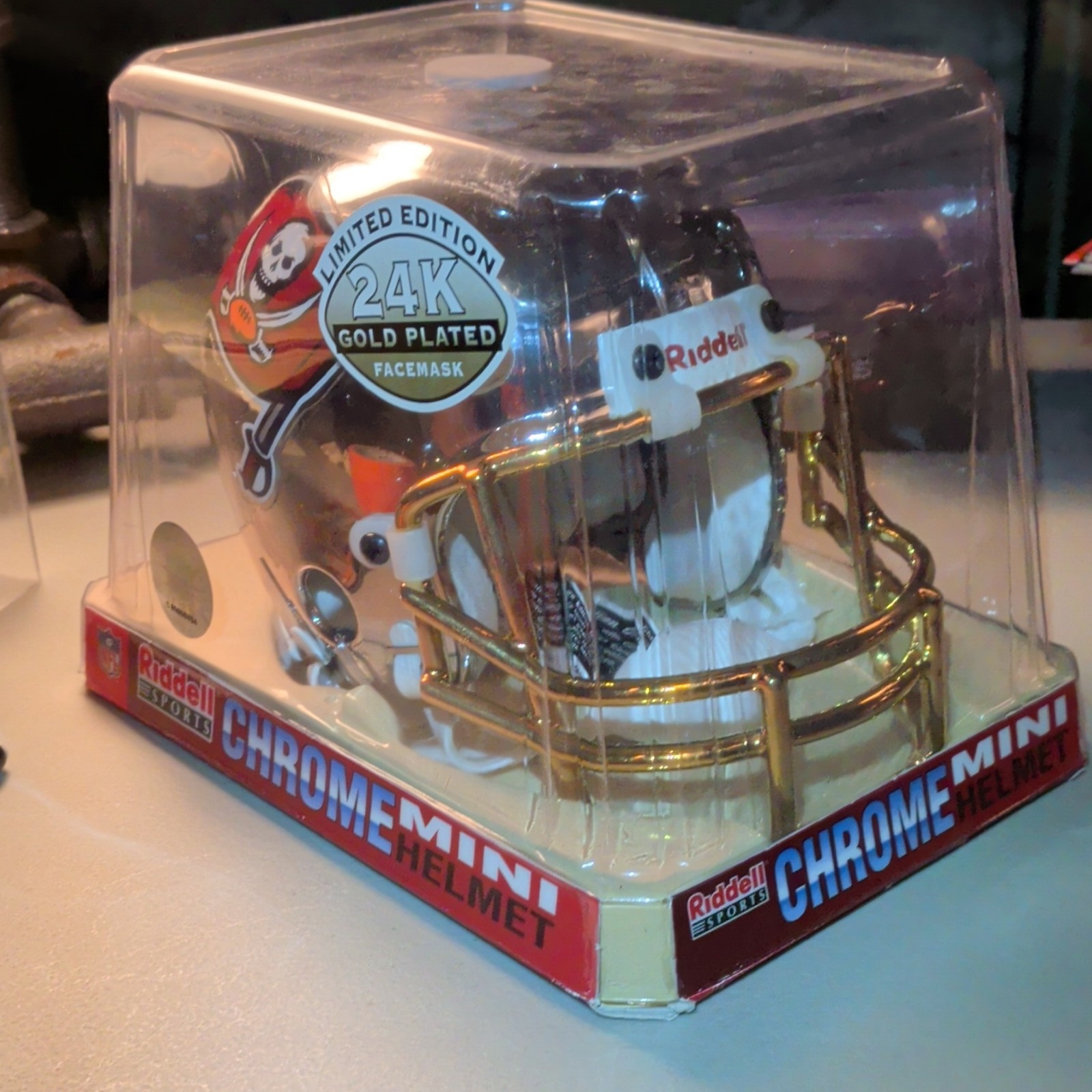 Riddell Tampa Bay Buccaneers NFL Chrome Mini Helmet w/ 24K Gold Facemask