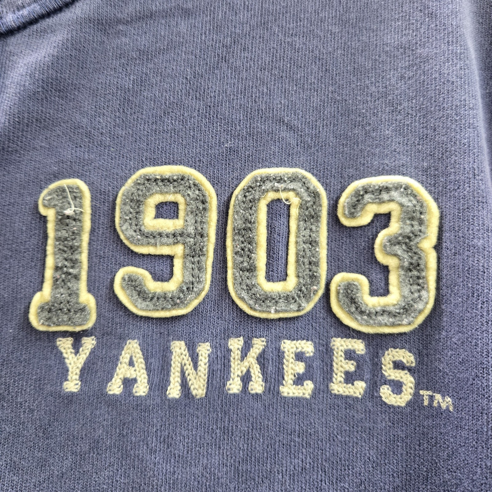 VINTAGE New York Yankees x Uniqlo Men Sweater XL Major League Baseball 1903 READ