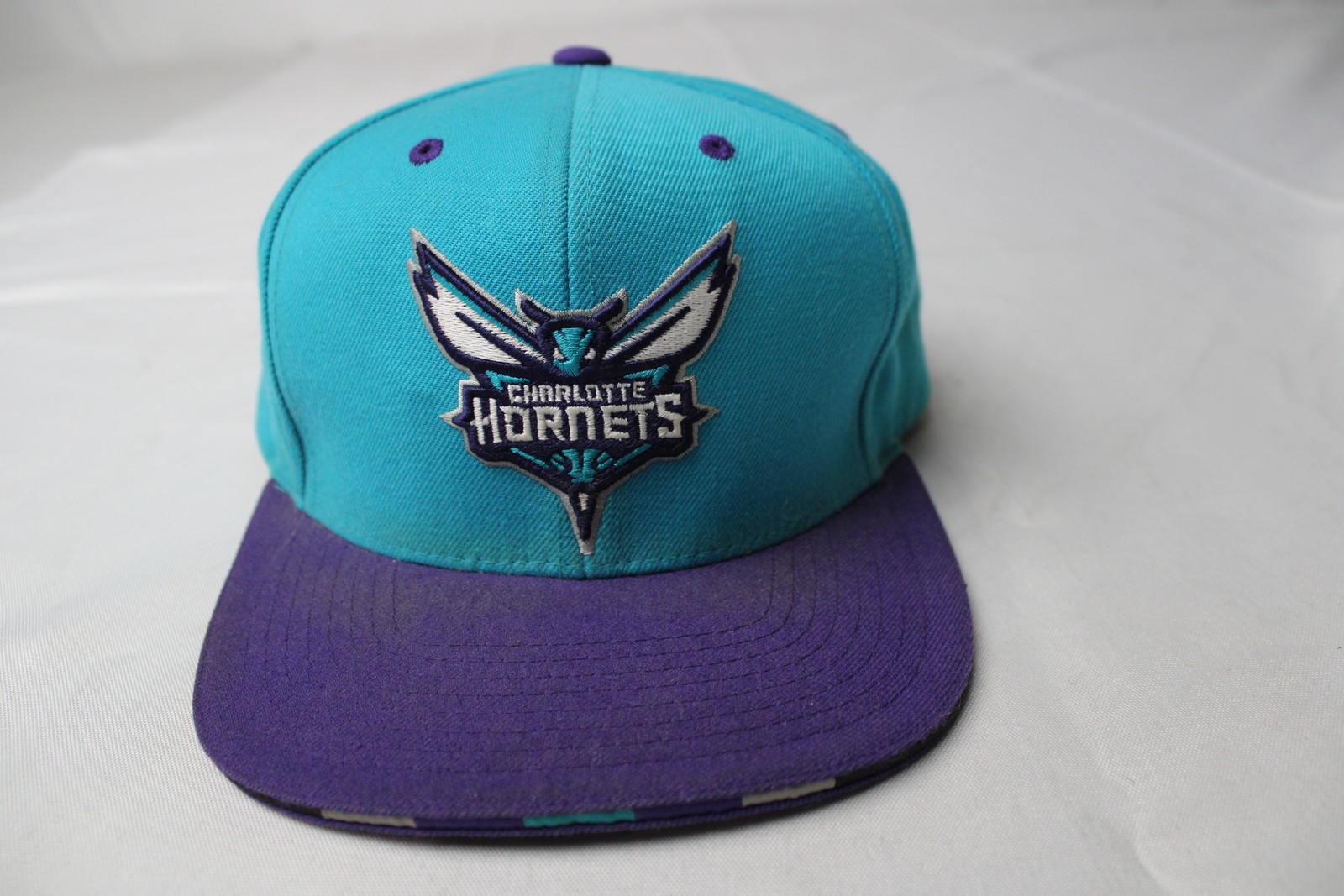 Charlotte Hornets Unisex Adult’s Mitchell & Ness Snapback WR4 Multi One Size