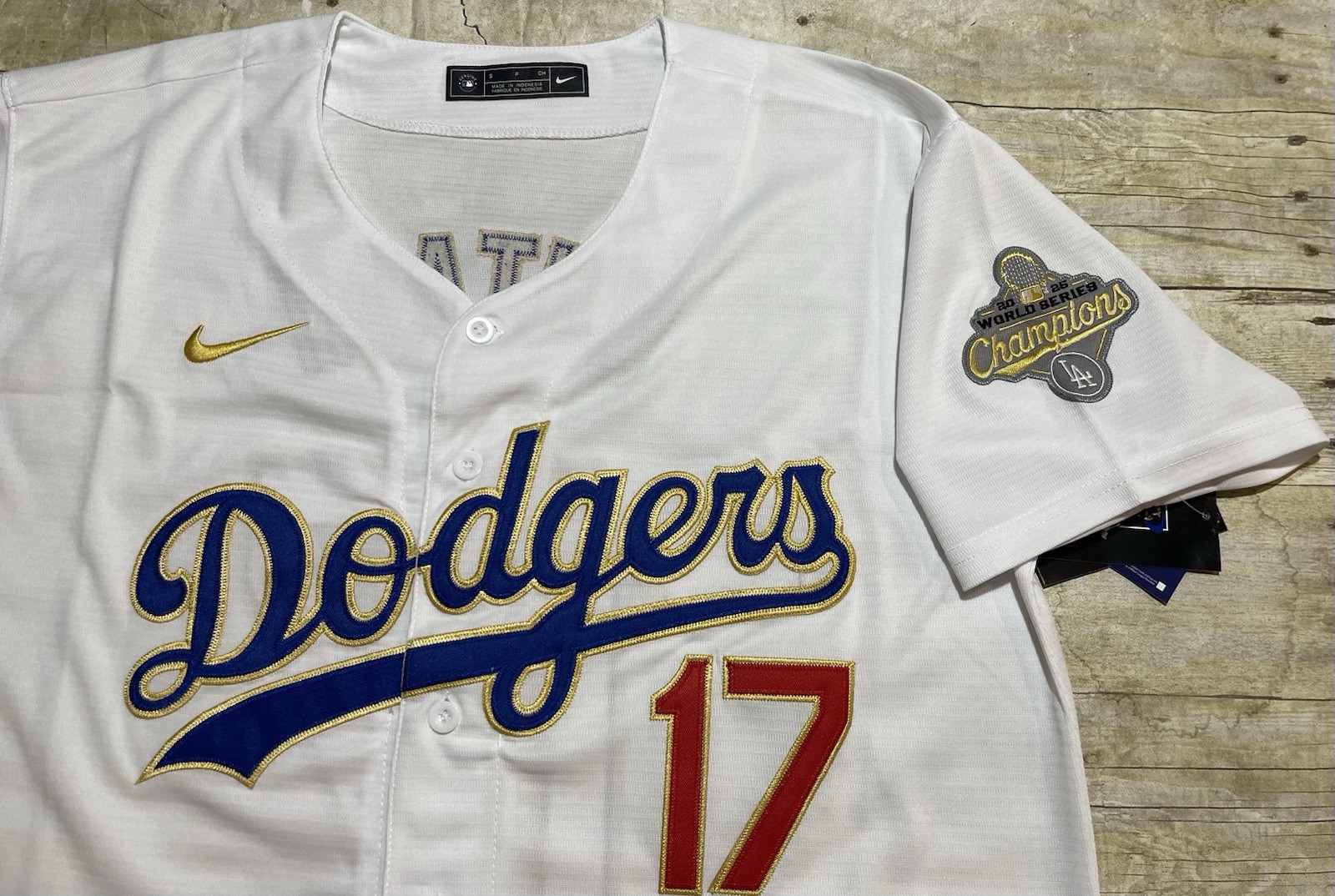 Shohei Ohtani White Gold Jersey Mens Los Angeles Dodgers 2025 World Series Small