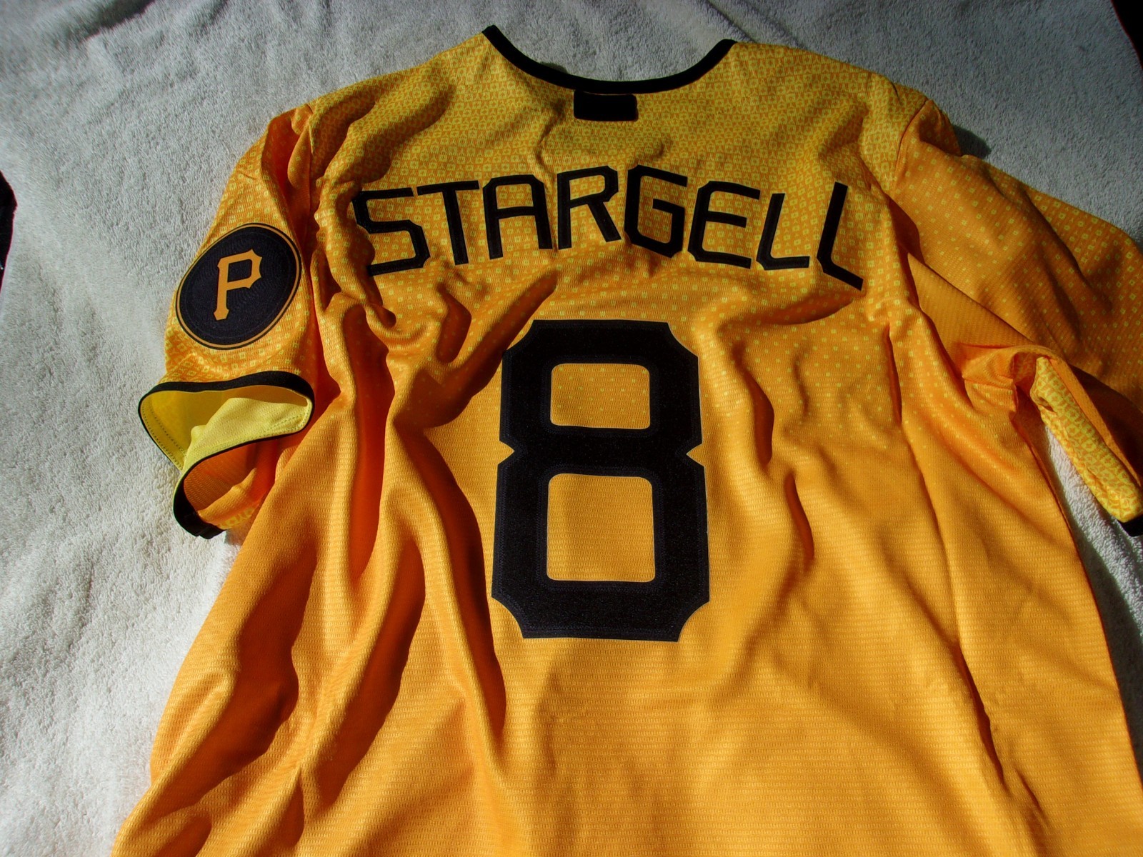 NWT Nike jersey, Pirates, MLB, men’s L, $160, black & gold, Stargell, #8