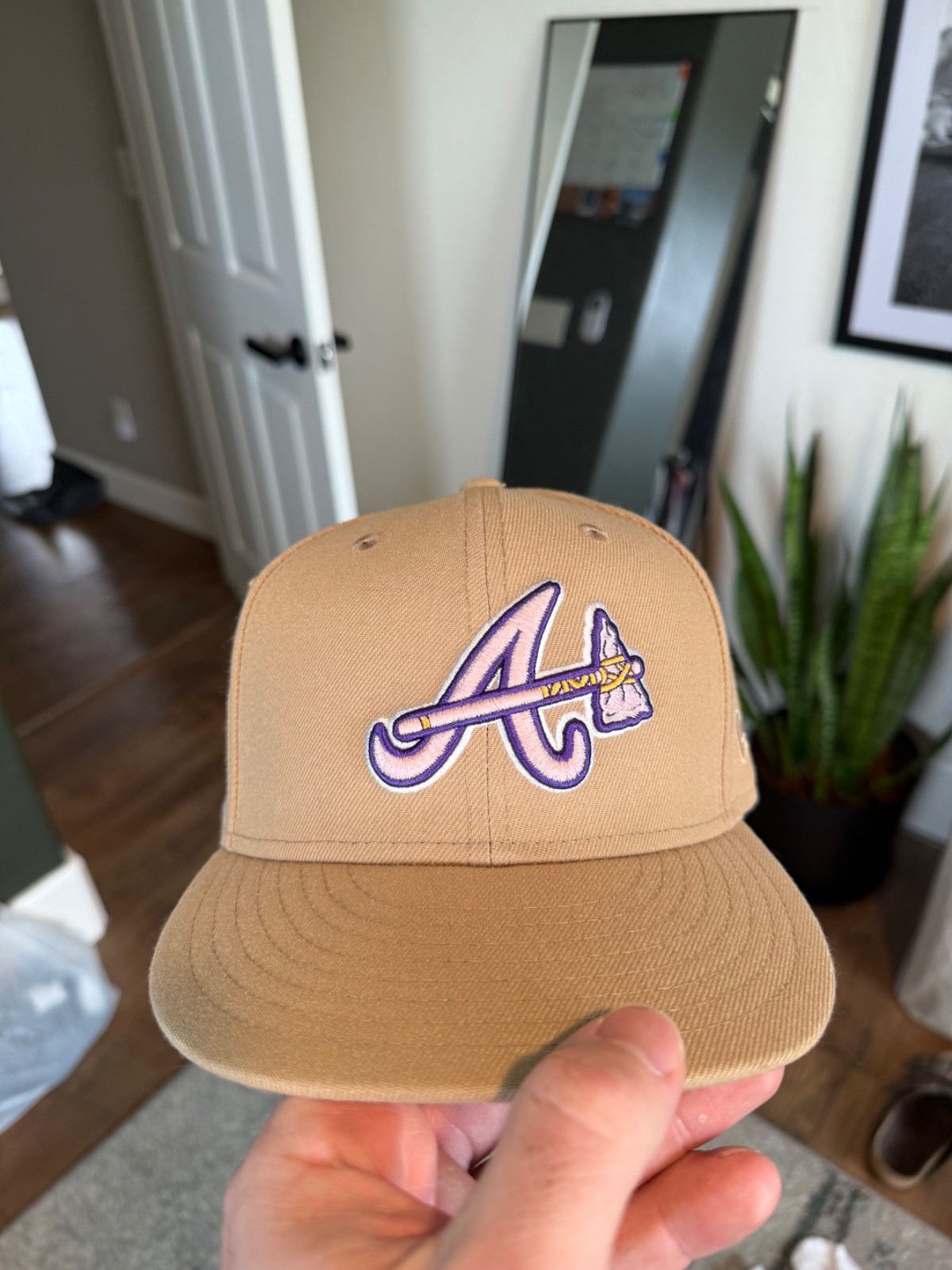New Era 59Fifty Atlanta Braves 30th Season in Atlanta Patch Fitted Khaki/Pink