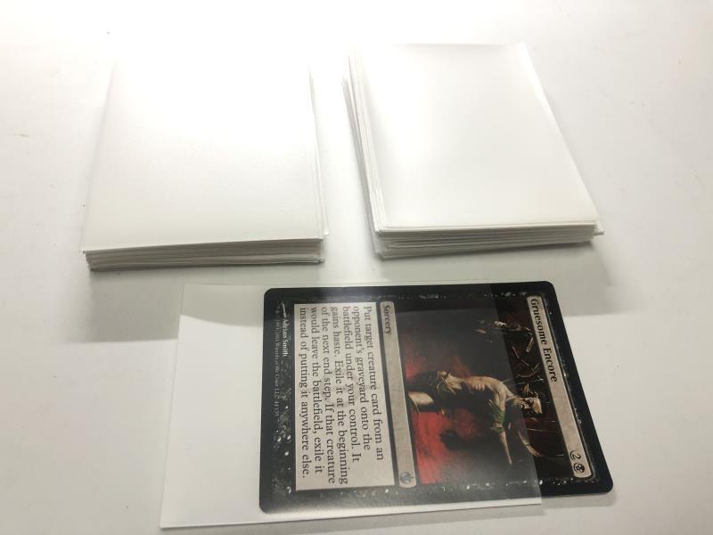 Lenayuyu 100pcs White Deck Protector Standard MTG Card Sleeves 66x91mm Glossy