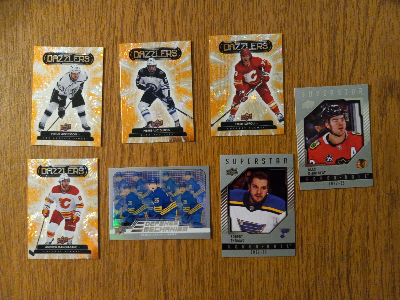2022-23 NHL Upper Deck Series 1 Base/Young Guns/Inserts Singles Create Own Lot