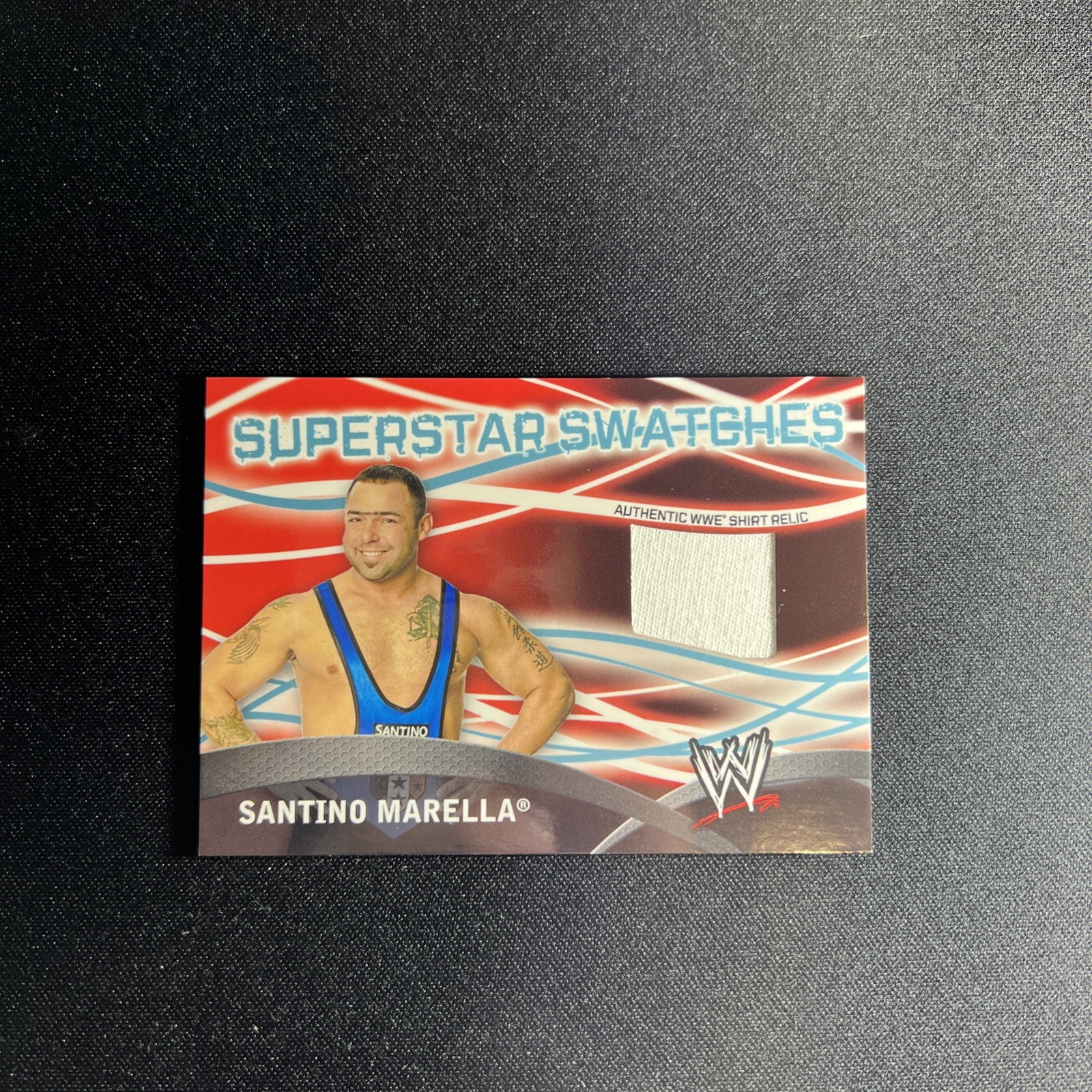 2011 Topps WWE – Superstar Swatches Santino Marella (MEM)